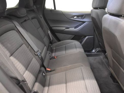 Used 2025 Chevrolet Equinox LT AWD/4WD image 17