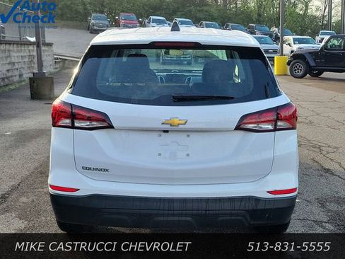 Used 2023 Chevrolet Equinox LS image 4