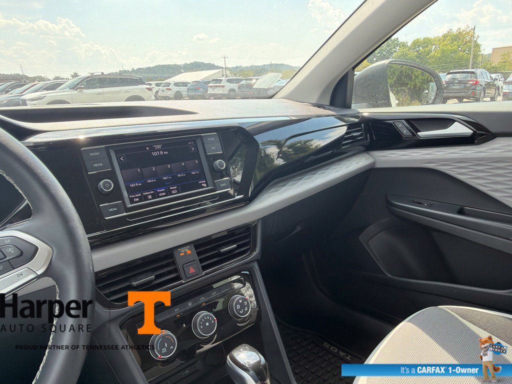 Used 2024 Volkswagen Taos S FWD image 17