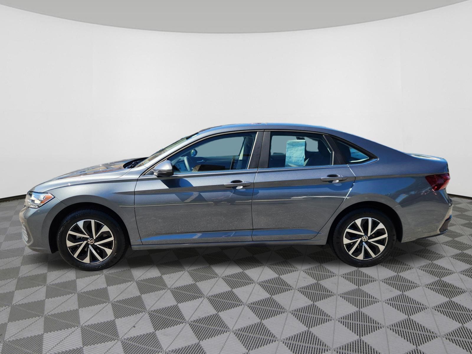 Certified 2023 Volkswagen Jetta S FWD image 5