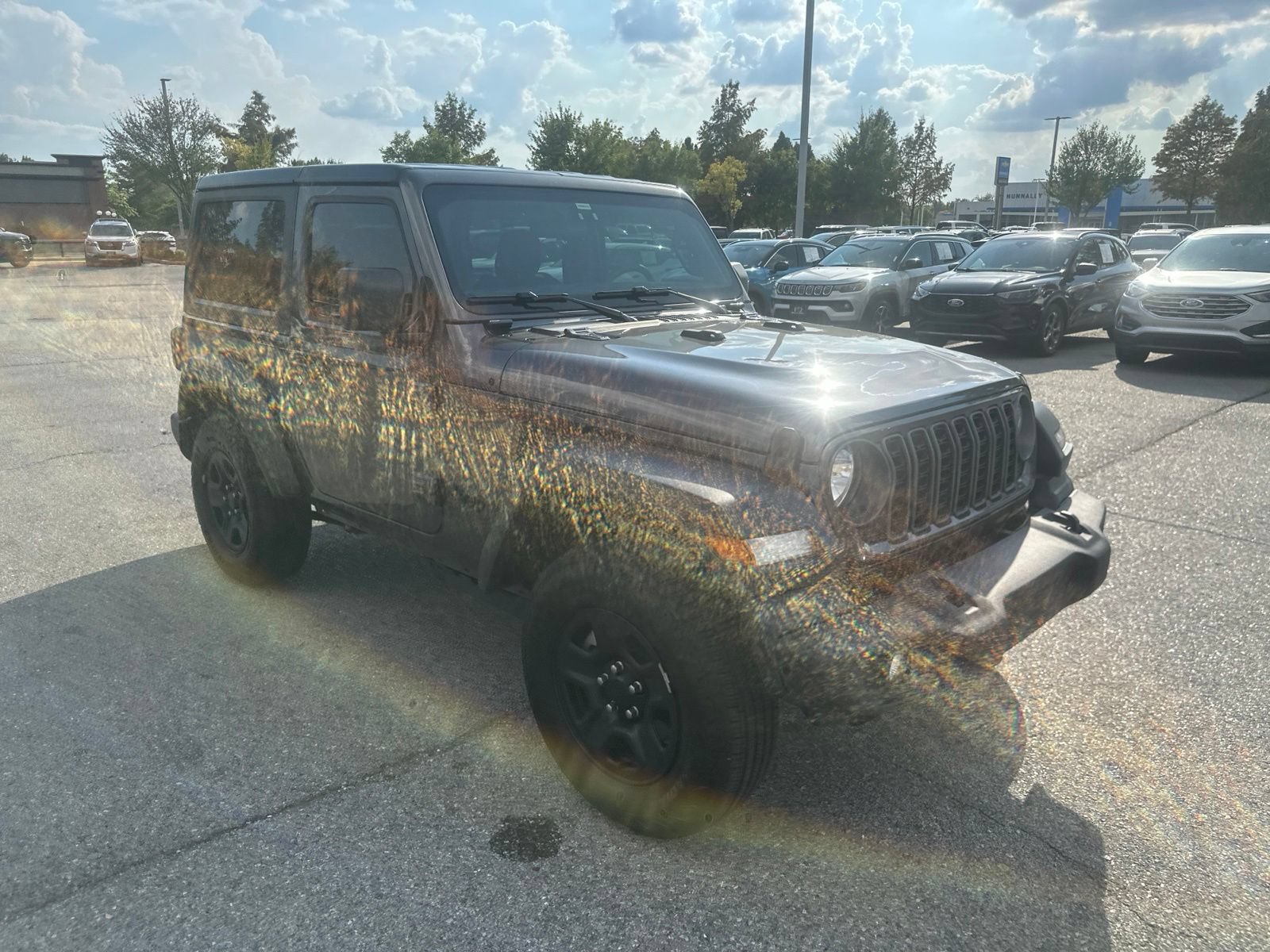 Used 2026 Jeep Wrangler Sport AWD/4WD image 3