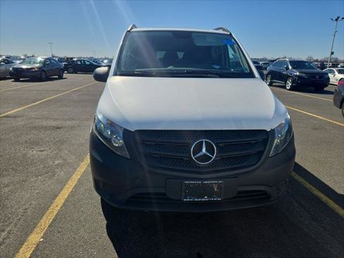 Used 2016 Mercedes-Benz Metris Passenger image 16