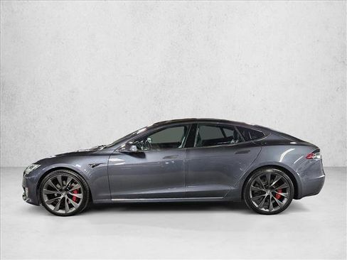 Used 2021 Tesla Model S Performance image 9