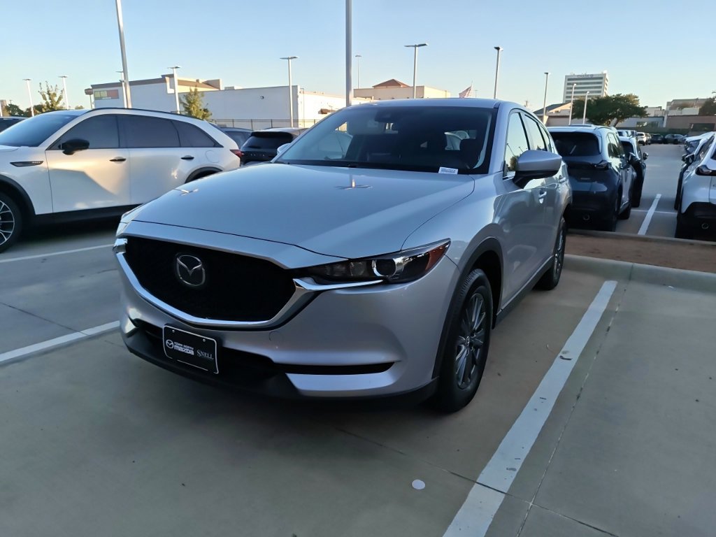 Used 2020 MAZDA CX-5 Touring FWD image 1