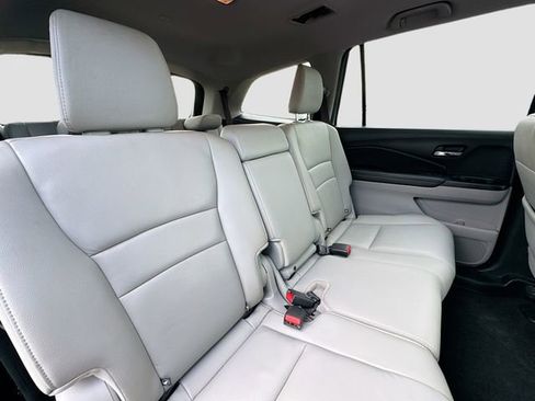 Used 2018 Honda Pilot EX-L image 27