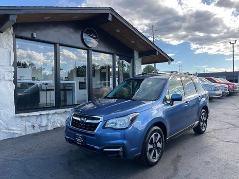 Used 2018 Subaru Forester 2.5i Premium AWD/4WD image 1