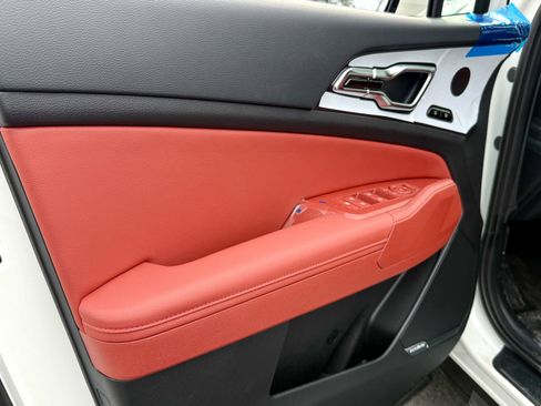 New 2026 Kia Sportage SX Prestige AWD/4WD image 15