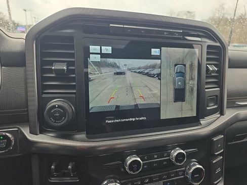 Certified 2022 Ford F150 Platinum w/ Equipment Group 701A High image 23