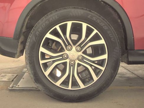 Used 2019 Mitsubishi Outlander Sport LE image 11