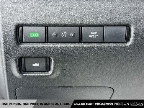 Certified 2025 Nissan Sentra SV FWD image 10