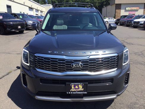 Used 2021 Kia Telluride S AWD/4WD image 3