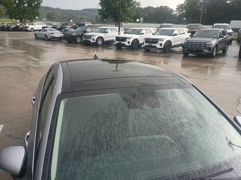 Used 2020 Hyundai Sonata SEL w/ Premium + Sunroof Package FWD image 6