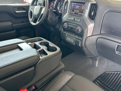 Used 2023 Chevrolet Silverado 1500 Custom Trail Boss w/ LPO, Dark Essentials Package AWD/4WD image 14