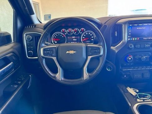 Used 2021 Chevrolet Silverado 2500 LTZ w/ LTZ Convenience Package AWD/4WD image 14