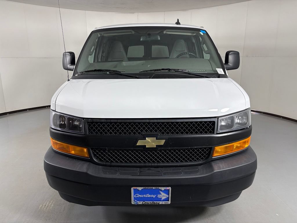 Used 2023 Chevrolet Express 3500 LS RWD image 4