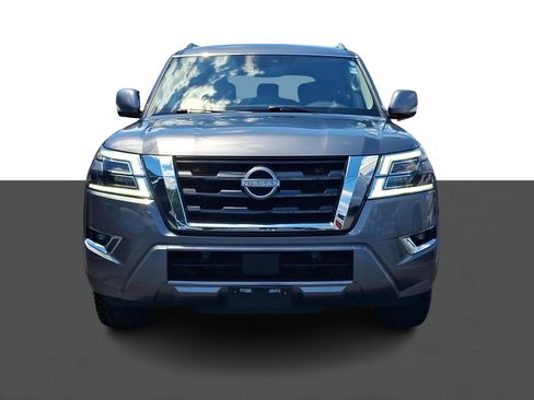 Used 2022 Nissan Armada SV w/ SV Appearance Package AWD/4WD image 2