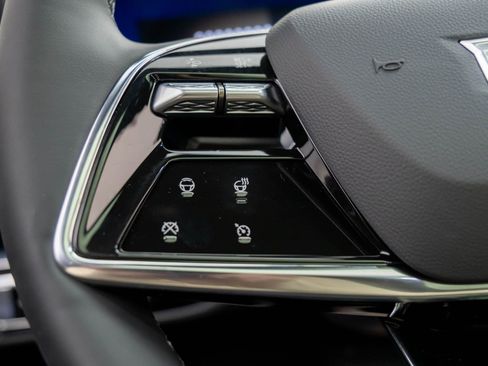 New 2026 Cadillac Lyriq Sport image 22