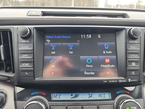 Certified 2016 Toyota RAV4 Limited image 16