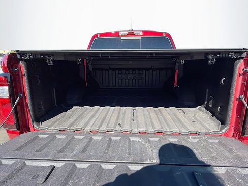 Used 2025 GMC Canyon Elevation w/ Convenience Package image 12