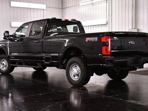 New 2026 Ford F350 XL image 5