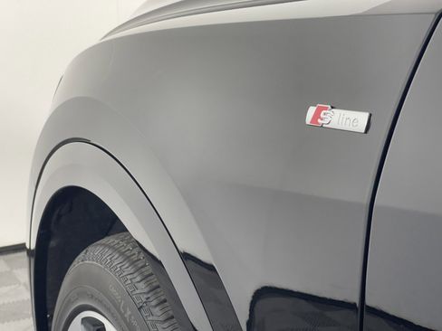 New 2025 Audi Q8 Prestige image 21