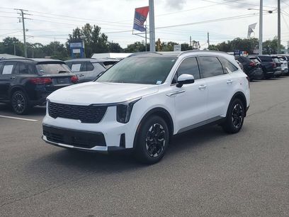 New 2026 Kia Sorento S w/ S Panoramic Sunroof Package