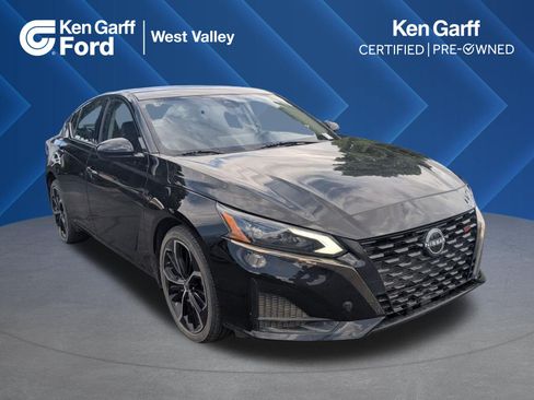 Used 2024 Nissan Altima 2.5 SR AWD/4WD image 1