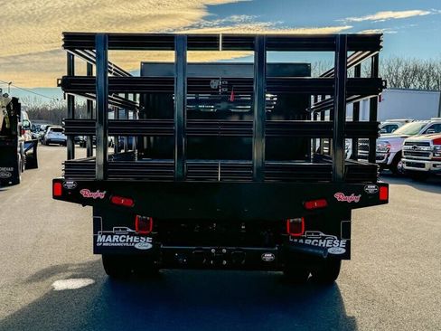 Used 2024 Ford F350 XLT image 4