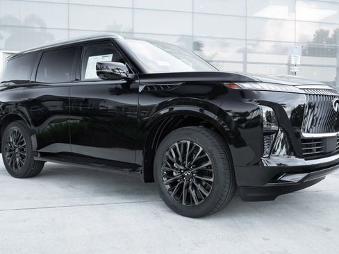 New 2026 INFINITI QX80 Autograph w/ Premium Cargo Package image 2