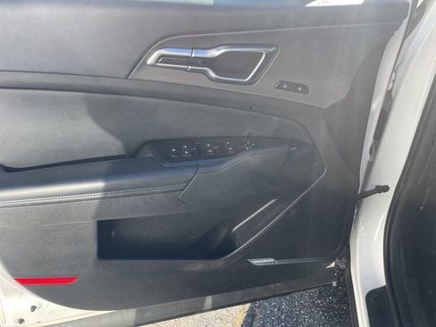 Certified 2023 Kia Sportage SX Prestige image 12