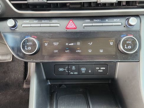 Used 2025 Hyundai Sonata SEL FWD image 18