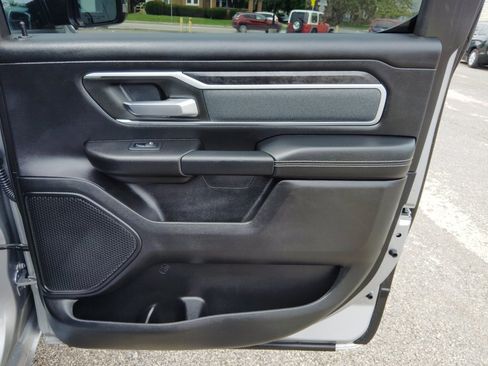 Used 2022 RAM 1500 Big Horn AWD/4WD image 30