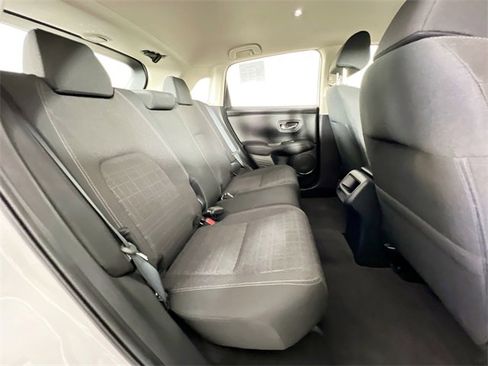 Certified 2023 Honda HR-V LX image 24