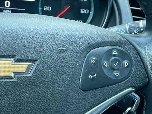 Used 2014 Chevrolet Impala LT w/ Premium Seating Package FWD image 20