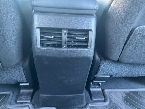 Used 2011 Lexus RX 350 AWD image 19