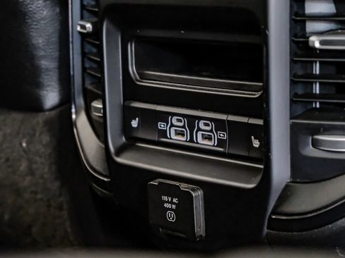 Used 2024 RAM 3500 Limited AWD/4WD image 34
