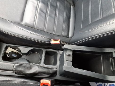 Used 2018 Ford EcoSport Titanium image 25