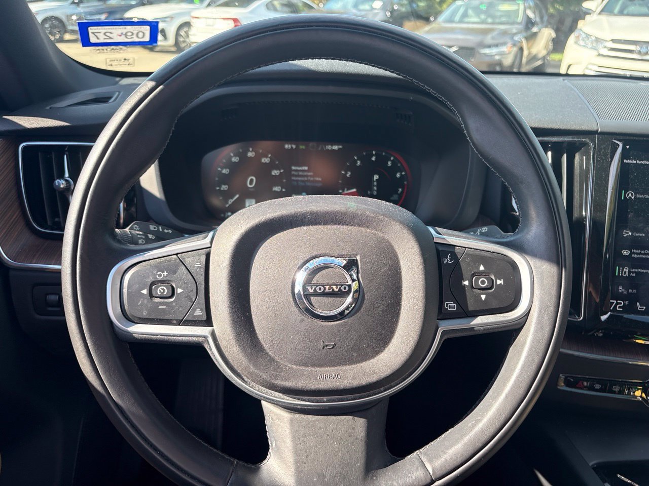 Used 2019 Volvo XC60 T5 Momentum w/ Multimedia Package FWD image 26