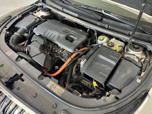 Used 2015 Buick LaCrosse FWD image 11
