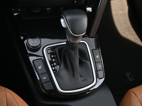 Used 2024 Kia Seltos EX image 19