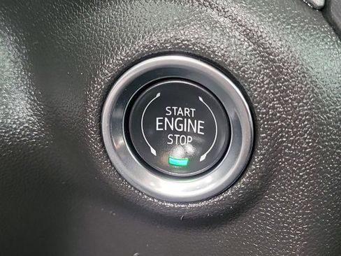 Certified 2025 Chevrolet Silverado 1500 W/T RWD image 12