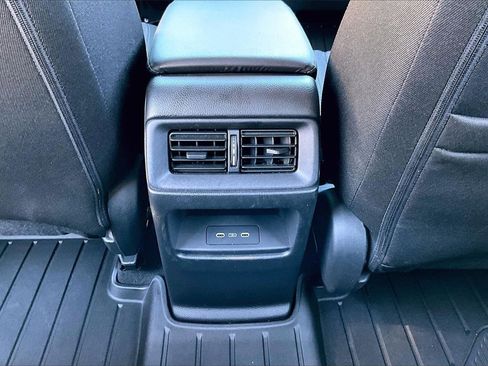 Used 2025 Honda CR-V EX image 15