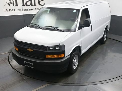 New 2026 Chevrolet Express 2500 w/ Driver Convenience Package RWD image 24