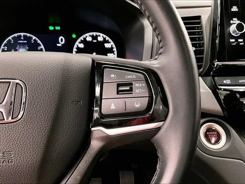 Used 2025 Honda Odyssey EX-L image 28