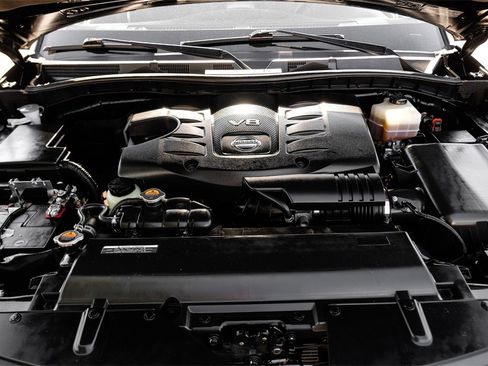 Used 2020 Nissan Armada SL w/ Premium Package image 57