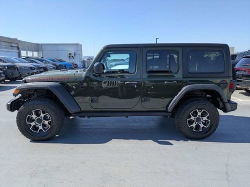 Used 2023 Jeep Wrangler Unlimited Rubicon AWD/4WD image 6
