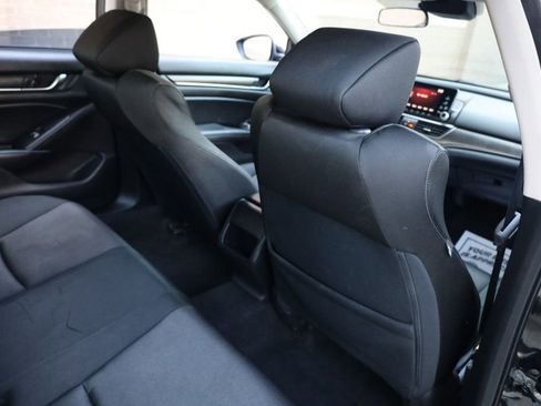 Used 2018 Honda Accord LX image 25
