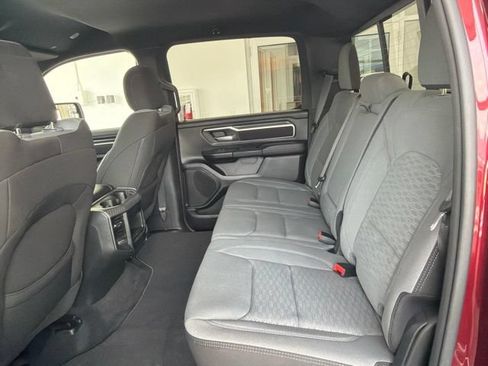 Used 2025 RAM 1500 Big Horn AWD/4WD image 12