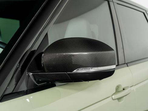 Used 2022 Land Rover Range Rover Sport SVR Carbon Edition image 27