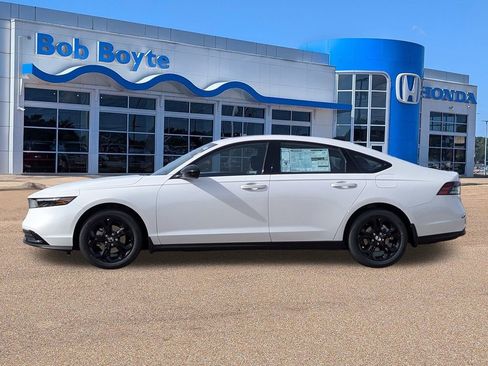 New 2025 Honda Accord SE image 2